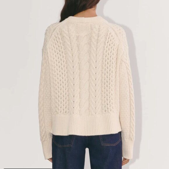 ☁️ Everlane Organic Cotton Cable Crew Sweater – Canvas, Size Large (GUC) - Picture 3 of 9